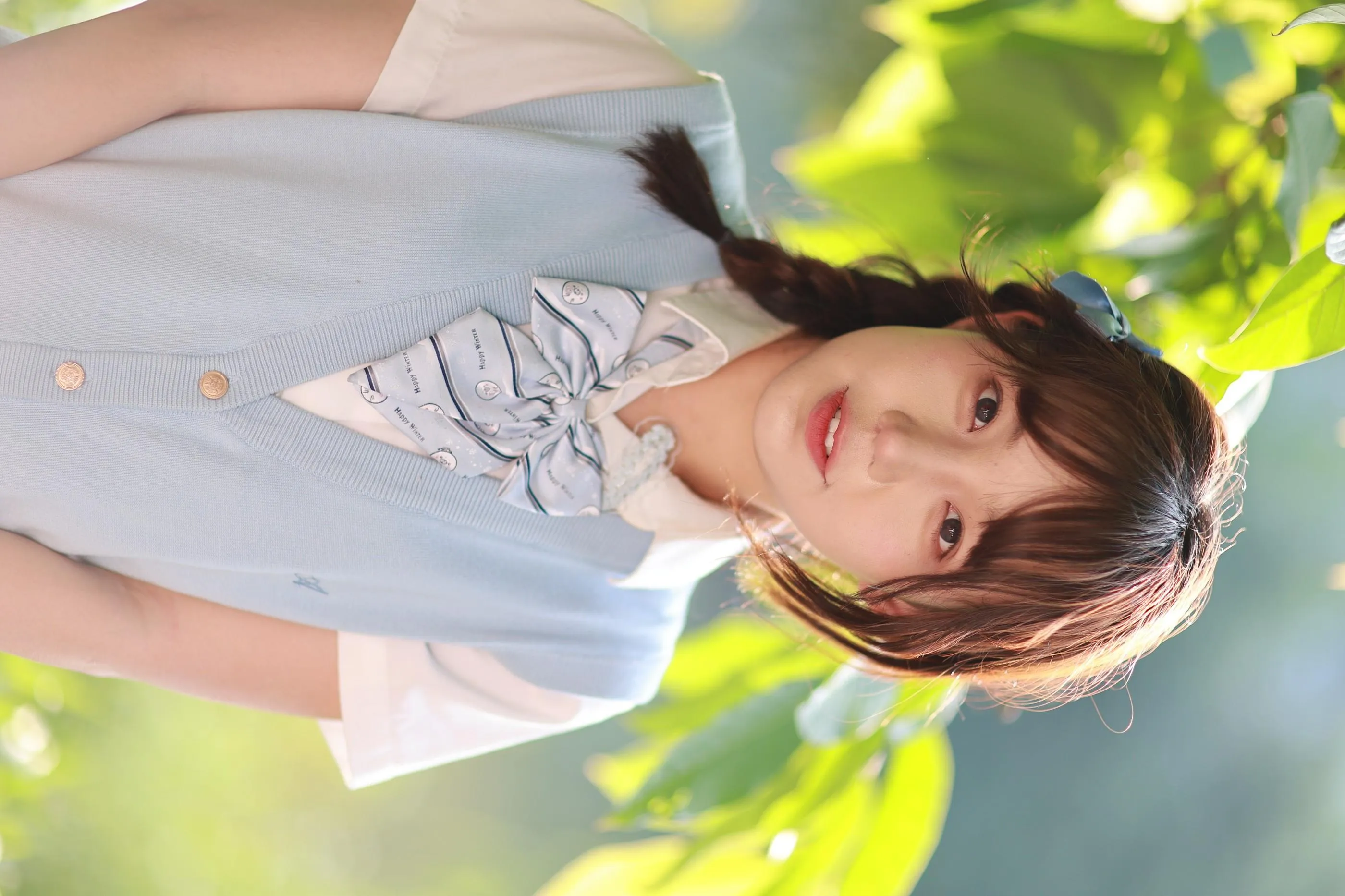 [艺图语] 2022.06.18 放学后 小树 [32P]插图1